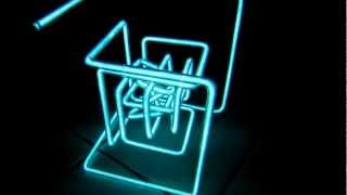 Video Thumbnail for 3D Neon Cube MVI 2572