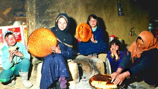 Rural Style Bread Recipe | Village life in Afghanistan | Special Village Naan with Tea and Milk