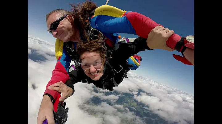 Sarah Fearn's Tandem Skydive in Northeast PA!