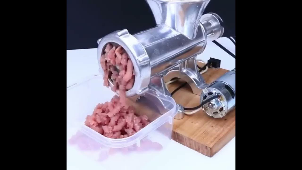 Подарили мясорубки. Мясорубка механическая. Ручная мясорубка с редуктором.