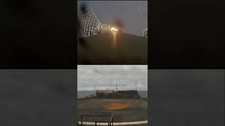 Falcon 9 booster lands on droneship after Starlink launch.