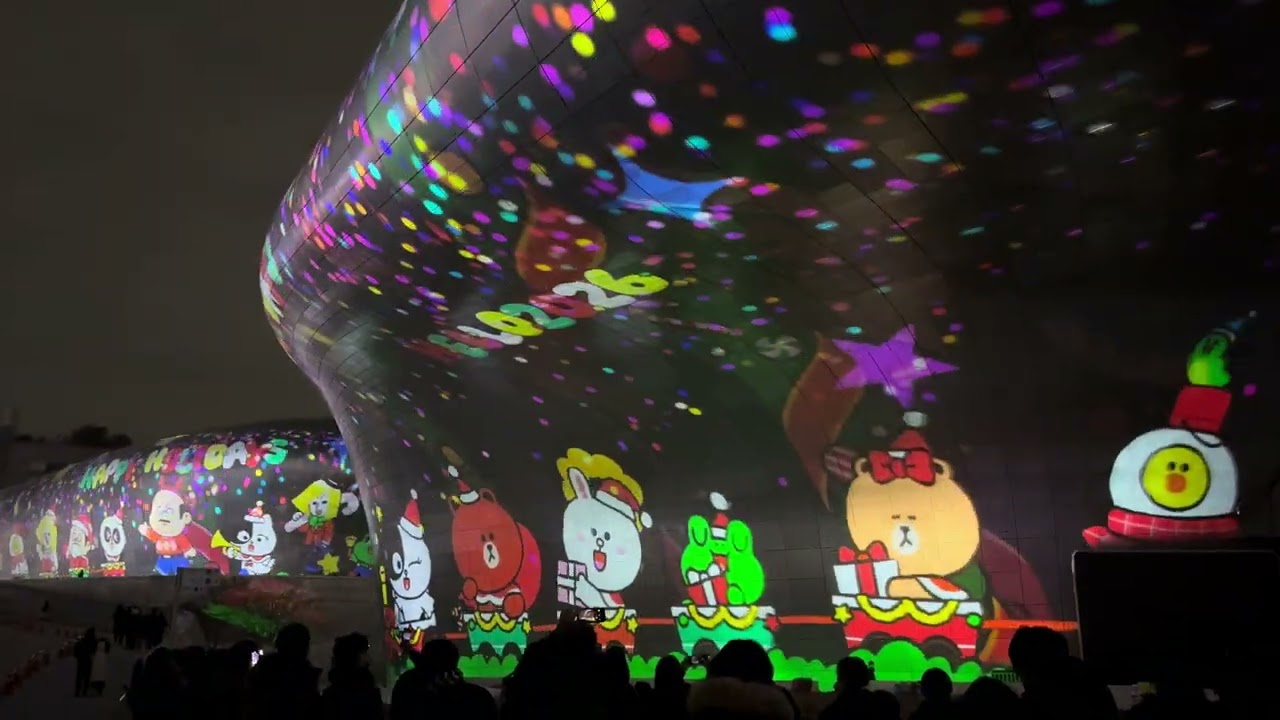 South Korea 2025: Stillness, lights, & wonder at DDP ✨