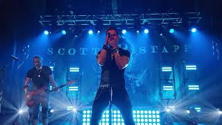 SCOTT STAPP - WITH ARMS WIDE OPEN