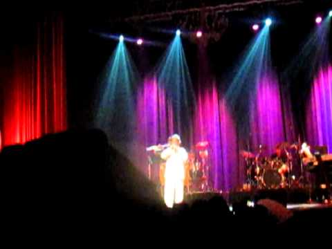 Dariush Faramarz Aslani Live In Chicago Feb 2011 Donyaye In Roozaye Man