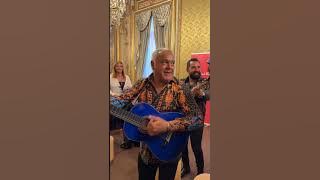 #andrereyes y los gipsy's playing #volare by #gipsykings 🎶💖💖💖