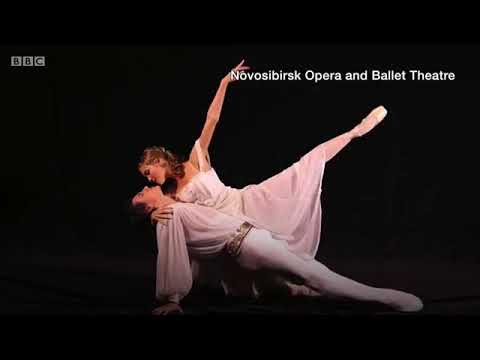 რომეოს როლის შემსრულებლმა ჯულიეტას როლის შემსულებელს ხელი სცენაზე სთხოვა