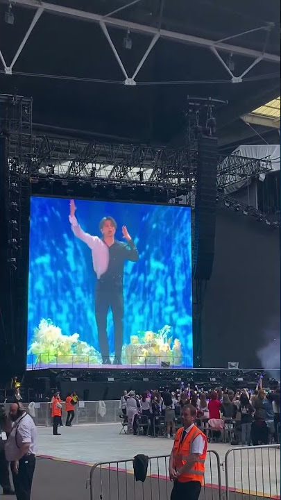 BTS (Jimin) -Serendipity at Wembley Day 2 (army fanchant)