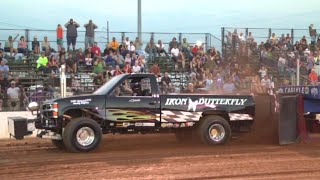 Truck Pulling Lucas Oil Modified 4x4 Trucks In Action At The Buck