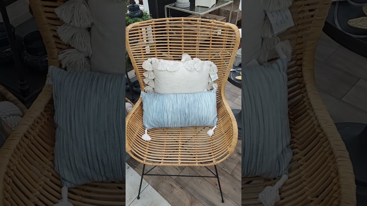 Vendor "ACCTOO" at Angels Antique and Flea Mall Opelika AL