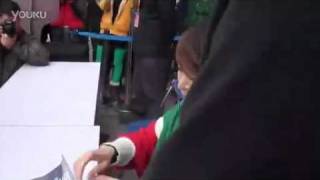 20120108商東茜廣州簽唱-簽名part4