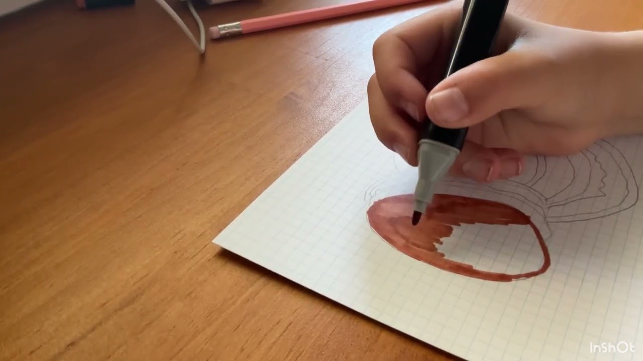 Dibujando unos dorayakis😋😋😋