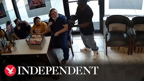 Suspect fails to rob nail salon when staff and customers ignore him and continue their treatments