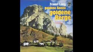 Franzl Lang - Innsbruck, du Wunderschöne Alpenstadt
This tune is from Side 1 from the album Goldene Sonne, Goldene Berge. This record features mountain climbing tunes. The capitol of Tyrol Austria, Innsbruck, is featured in this waltz. Listen for the clarity of his high notes in the yodel. Outstanding. Franzl Lang - Innsbruck, du Wunderschöne Alpenstadt