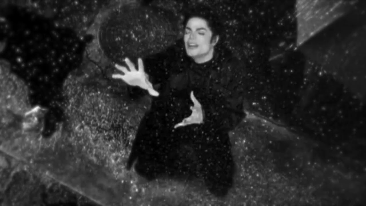 Michael Jackson – Stranger In Moscow Michael Jackson: “Stranger In Moscow” [1 Hour Loop] - YouTube