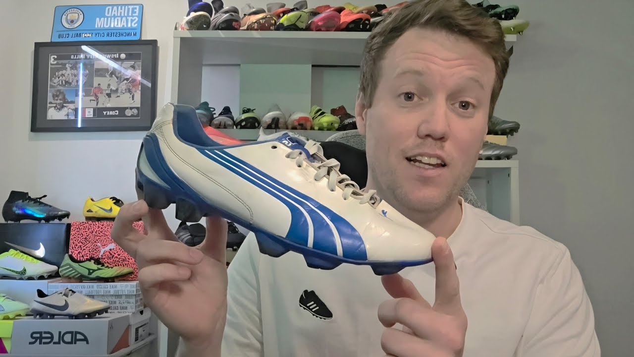 LIGHTEST BOOT IN THE WORLD 2010 !! PUMA V1.10 SL - YouTube