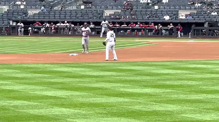 Oswald peraza and Ronald Guzman first bleacher cre...