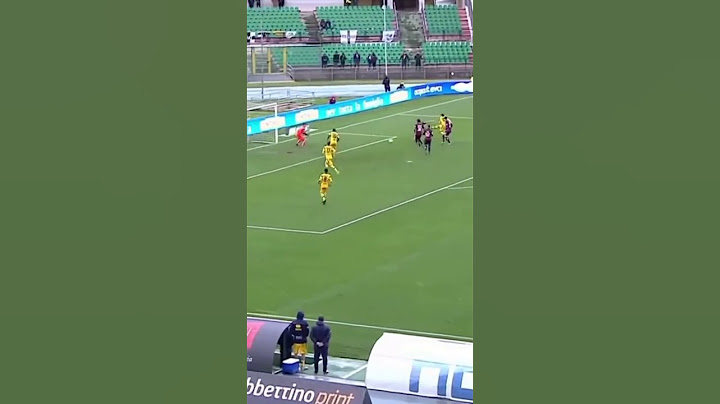 Ve lo ricordate questo slalom di Bernabé contro il Cosenza? 😍 #forzaparma #short #cosenzaparma