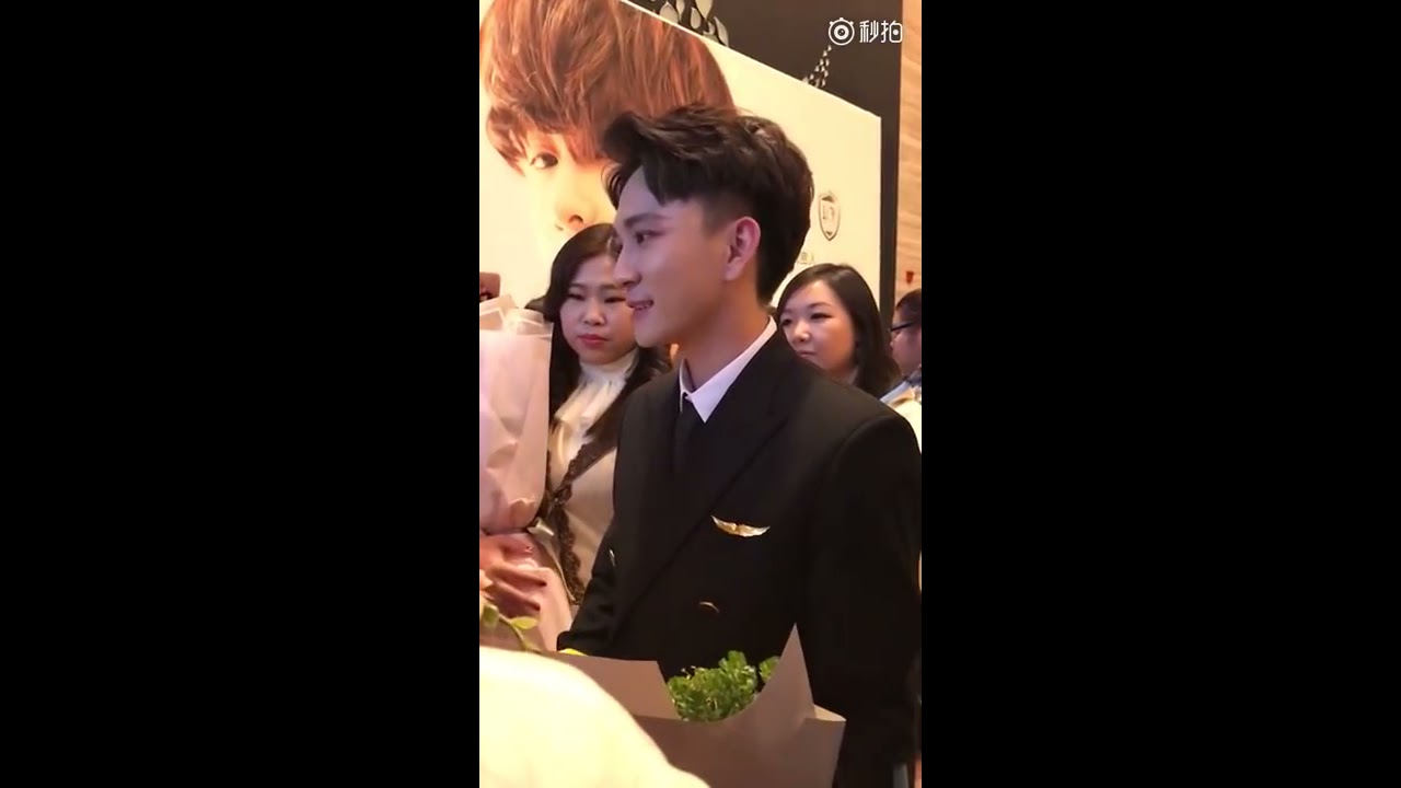 [29/01/2018] Bạn fan Việt may mắn được gặp Quintus Kenny