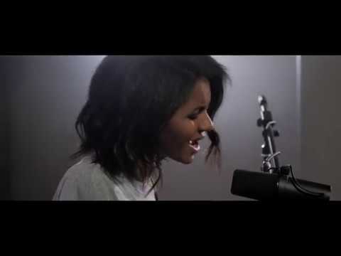 Aminata - "I Don't Know" (Acoustic video)