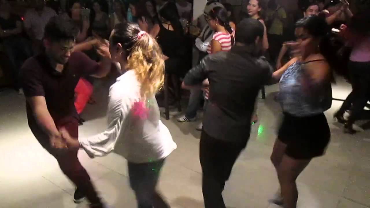 Con el timbal de orlando marín.