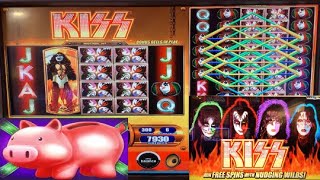KISS SLOT MACHINE! NICE WINS! BIG BONUS! + PIGGY BANKIN SLOT PLAY! TROPICANA & MGM GRAND CASINOS! screenshot 4