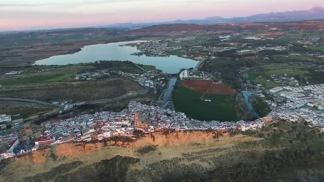 DJI PHANTOM 3 ARCOS DE LA FRONTERA DESDE UNA PERSPECTIVA DIFERENTE