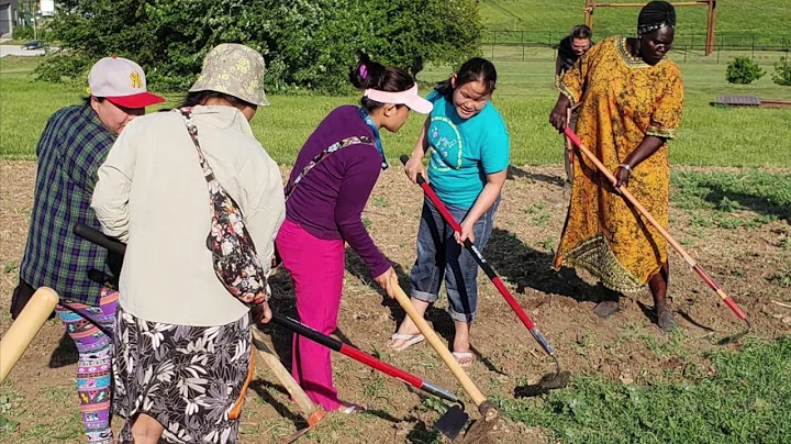Omaha's New American Urban Farmer Program with Chr...