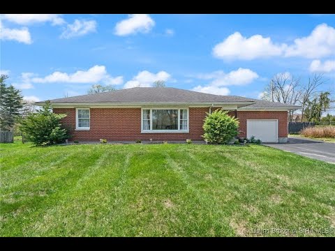 6837 Diamond Heights, Sellersburg, IN home video tour