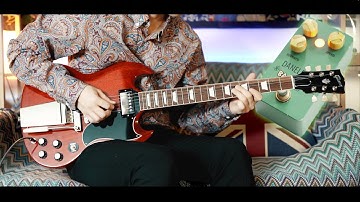 Danelectro Talk Back Reverse Delay Pedal DEMO with the Beatles MASHUP