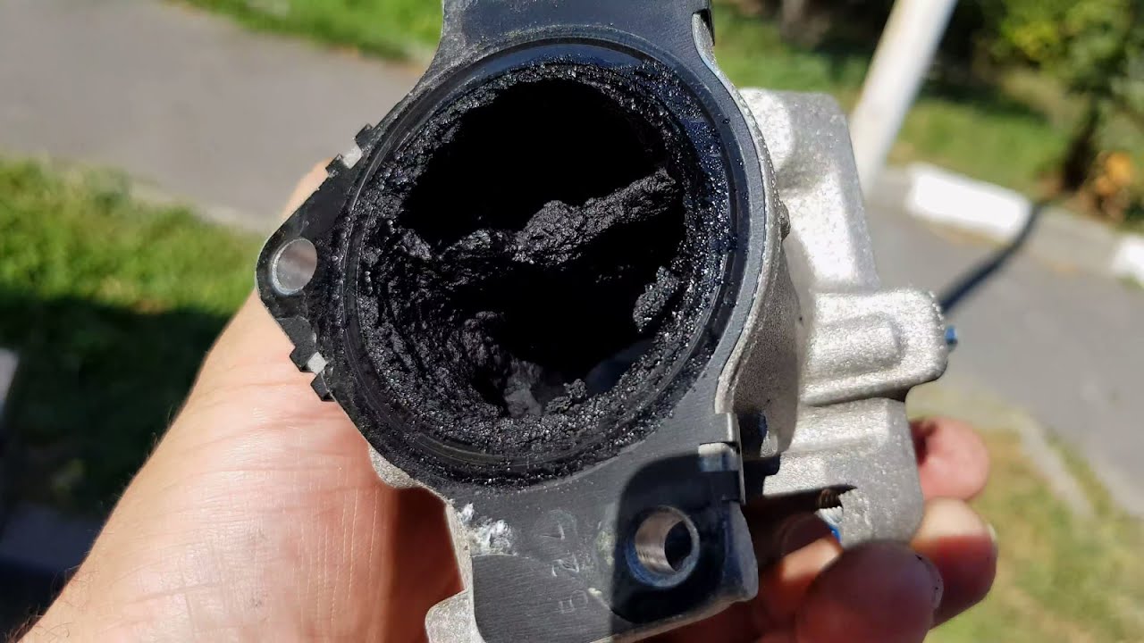 🔧 Ford Service How to Remove, Clean & Disassemble the Throttle Body