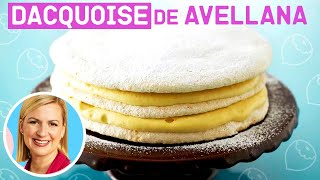 Cómo Preparar un Dacquoise de Avellana con Mousse de Caramelo - La Repostería de Anna Olson