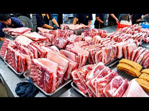 Crispy deep-fried pork—2,000kg prepared daily