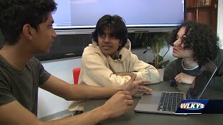 3 Manual students nationally recognized for creating app to improve Louisville screenshot 3