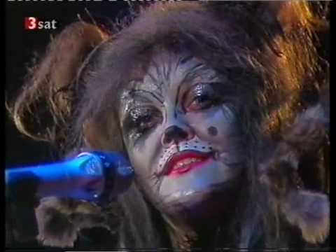 Angelika Milster im Katzenkostüm 'Erinnerung' ZDF-Hitparade 1984
