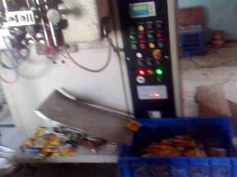 High Speed Zipper Pouch Packing Machine.mp4 - YouTube