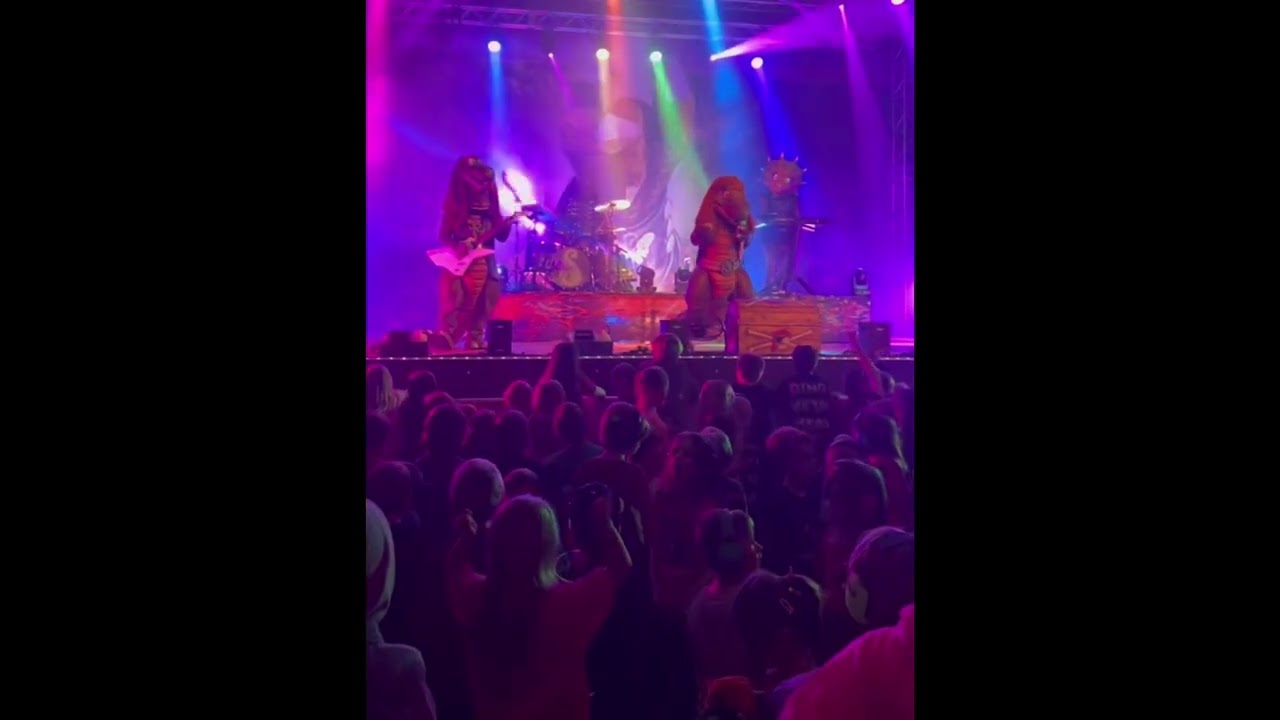 Heavysaurus - Kaugummi Ist Mega! @ Jovel Music Hall (12/20/2024)