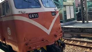 605次花蓮發車經由北迴線開往樹林的E411單電頭+八節復興號