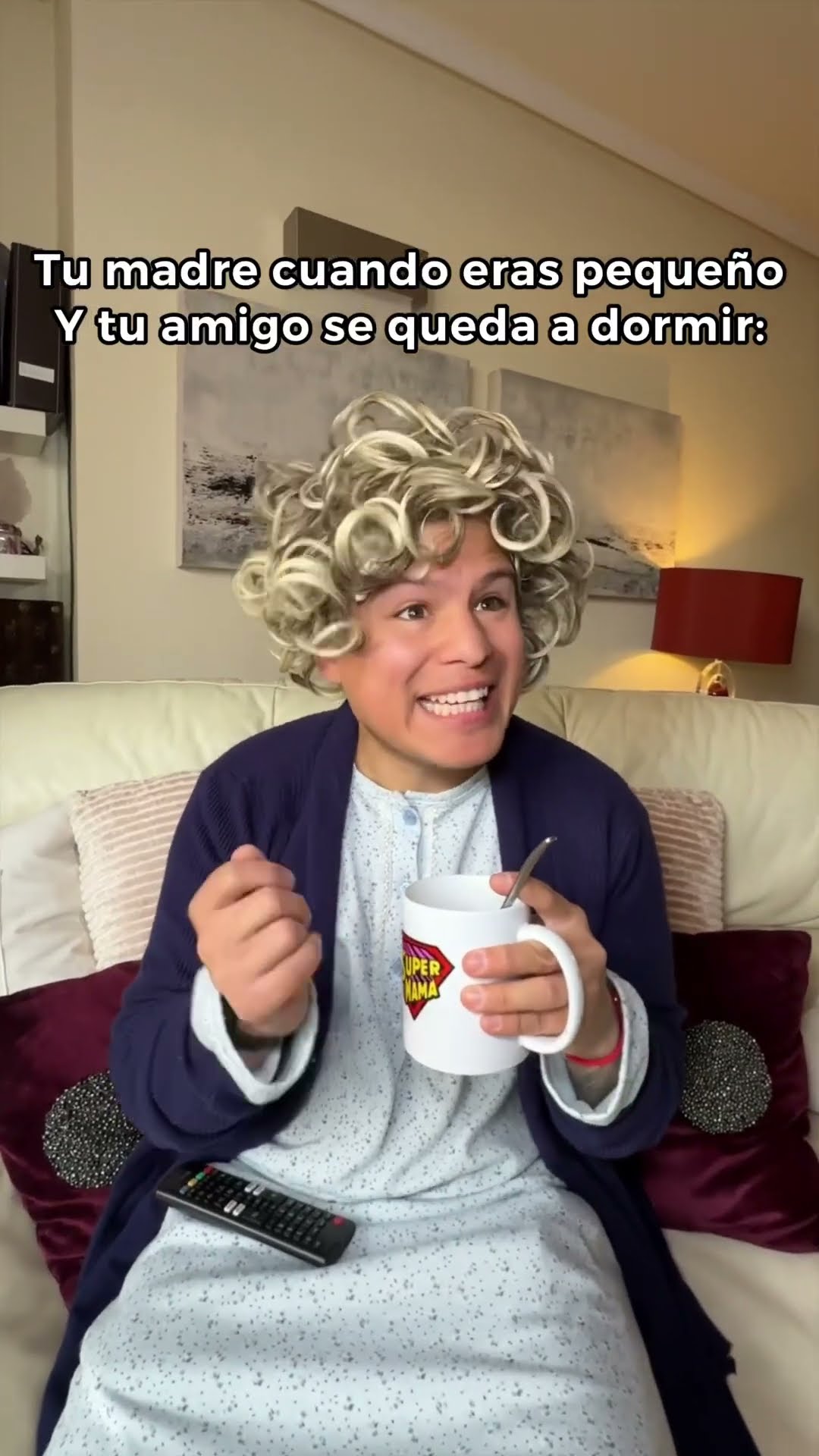 POV: Tu Madre Cuando Eras Pequeño Y Tu Amigo Se Queda A Dormir ?? Paul Ferrer #short