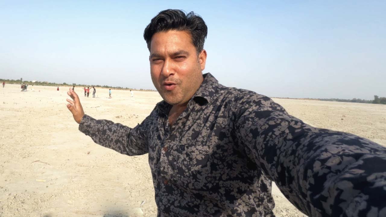 Ye Kaha Agaye Hum Log | Please Always Wear Helmet While Driving