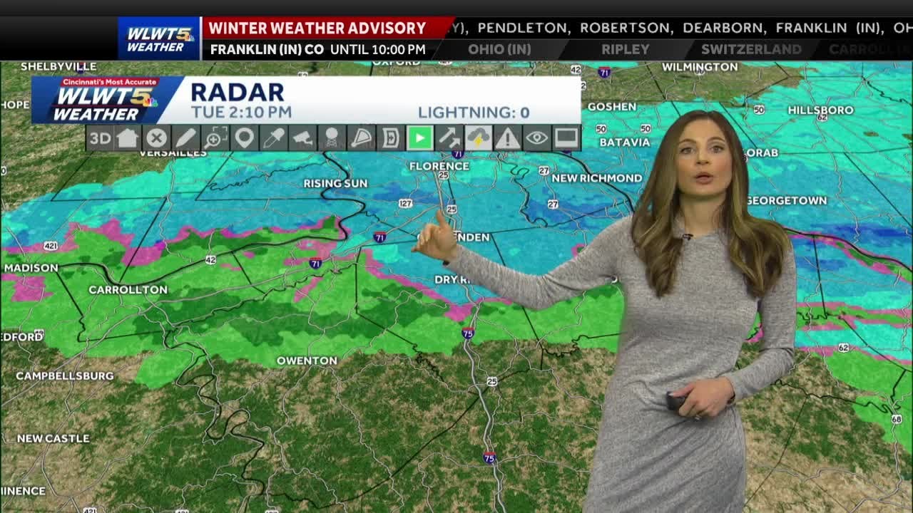 Tracking snow, road conditions across Cincinnati