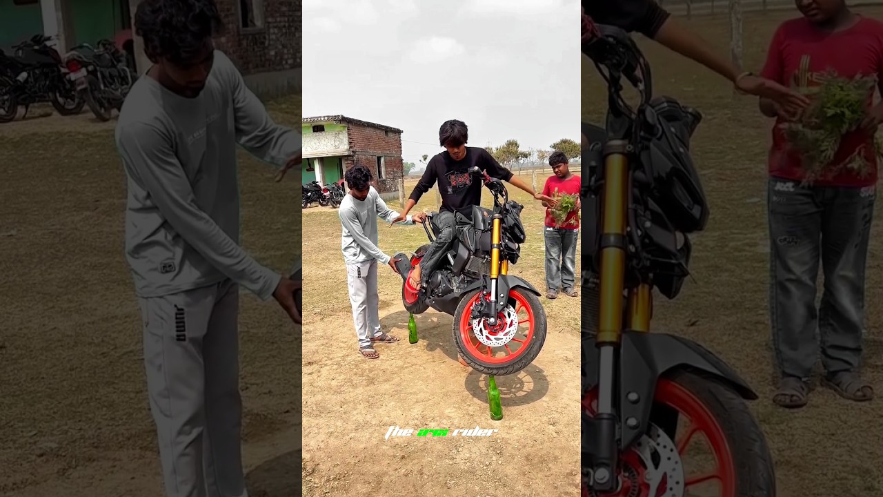 R15 vs Mt 15 stability test 🖤💥 #mt15 #ytshorts​ #shorts​ #viralshorts​