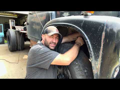 Extended cab loadstar. Short version