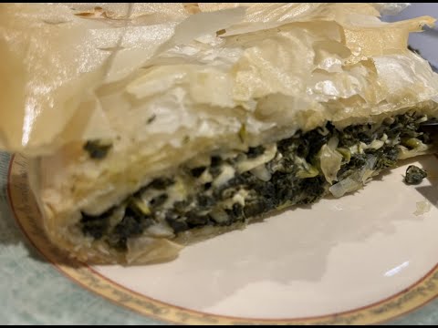 The BEST spanakopita you'll ever have! Authentic greek recipe.