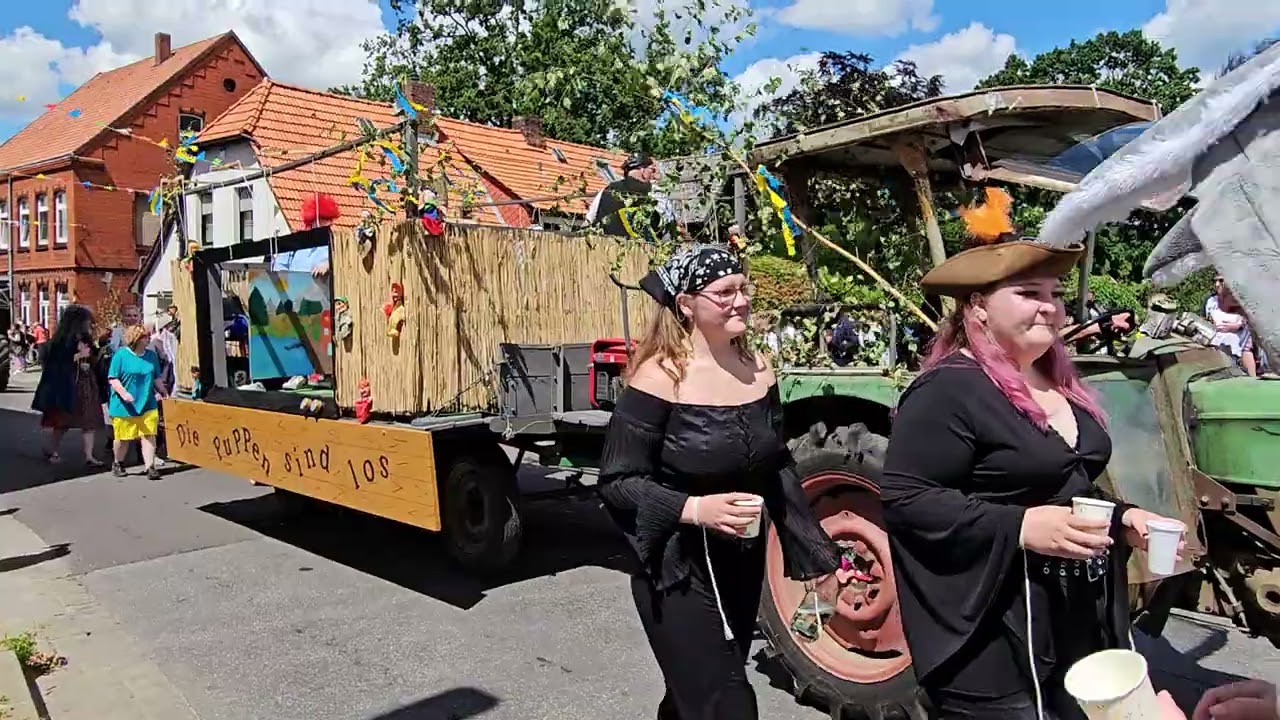 Erntefestumzug 2024 in Wustrow (Wendland)