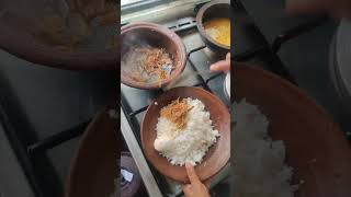 Delicious Sri Lankan Food ; Rice & Curry.. mmh yummy ??? deliciousfoods food rice curry shorts