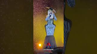 HANDE YENER HANDE BİZİ SEZENE GÖTÜR KONSER İZMİR GENİŞ ÖZET