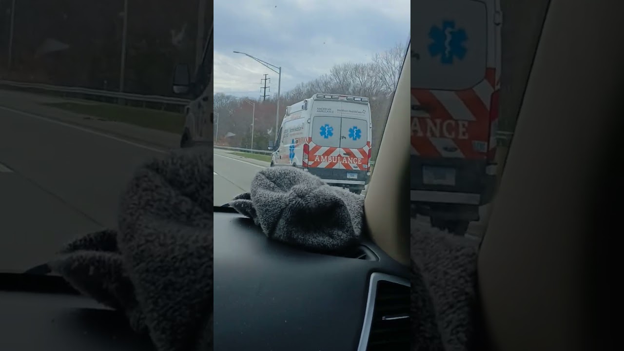 ambulance 🚑 :3 #ambulance #firstresponder