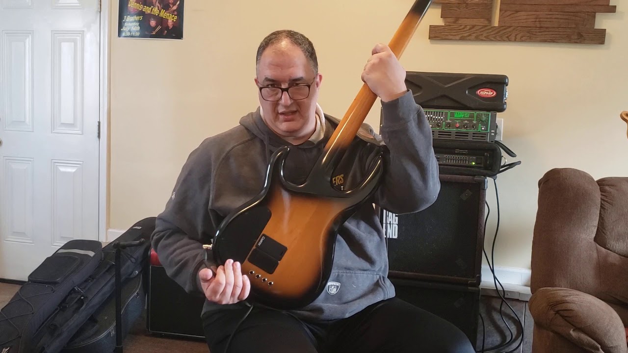 Carvin LB70 Bass 18v preamp YouTube