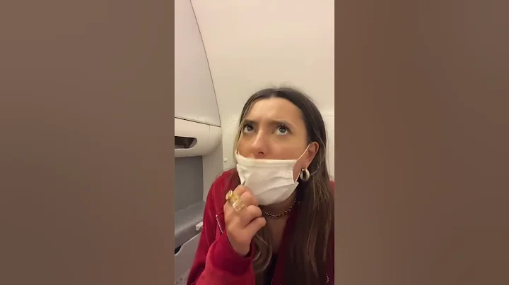 Someone’s watching me through a camera in the aeroplanes toilets..😨😩