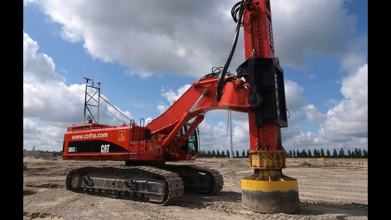 Гидромолот на экскаватор для забивки свай